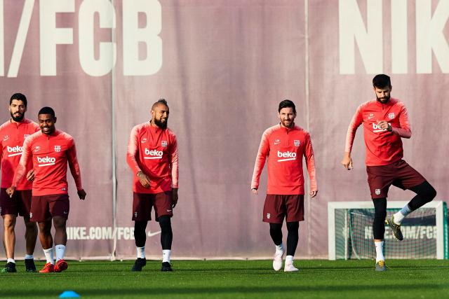 杨晨谈青训人才流失：目前基层教练培训不完善